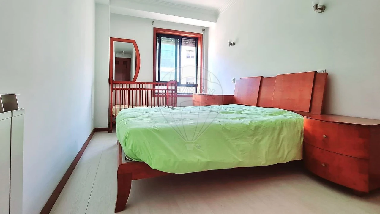 Apartamento T3 para Arrendamento em Espinho Foto 6