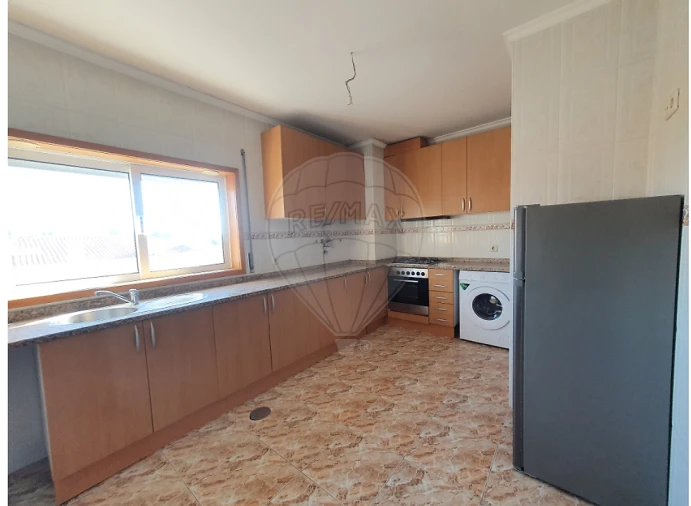 Apartamento T2 para Venda em O. Azeméis, Riba-Ul, Ul, Macinhata Seixa, Madail Foto 5