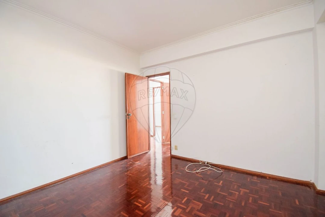 Apartamento T3 para Venda em Águas Livres Foto 24