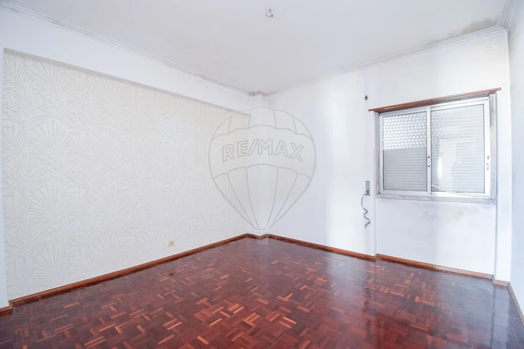 Apartamento T3 para Venda em Águas Livres Foto 23