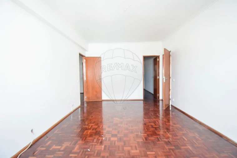 Apartamento T3 para Venda em Águas Livres Foto 21