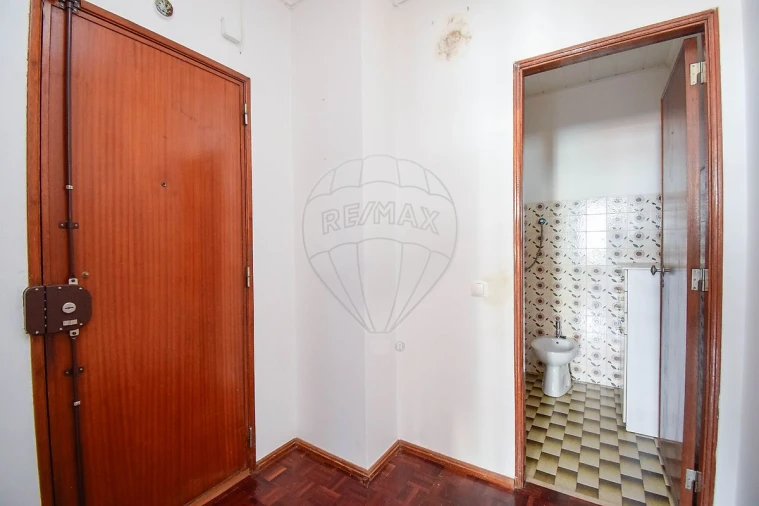 Apartamento T3 para Venda em Águas Livres Foto 13