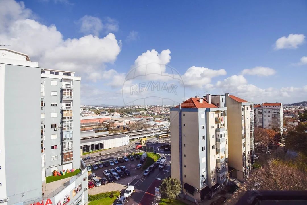 Apartamento T3 para Venda em Águas Livres Foto 27