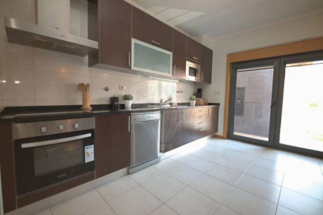 Apartamento T3 para Arrendamento em Pinhal Novo Foto 8