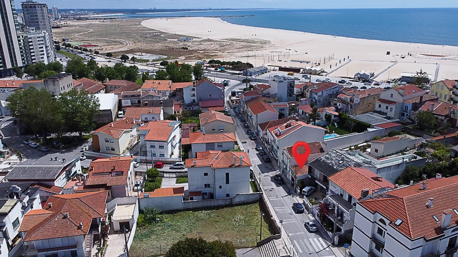 Prédio para Venda em Buarcos Foto 16