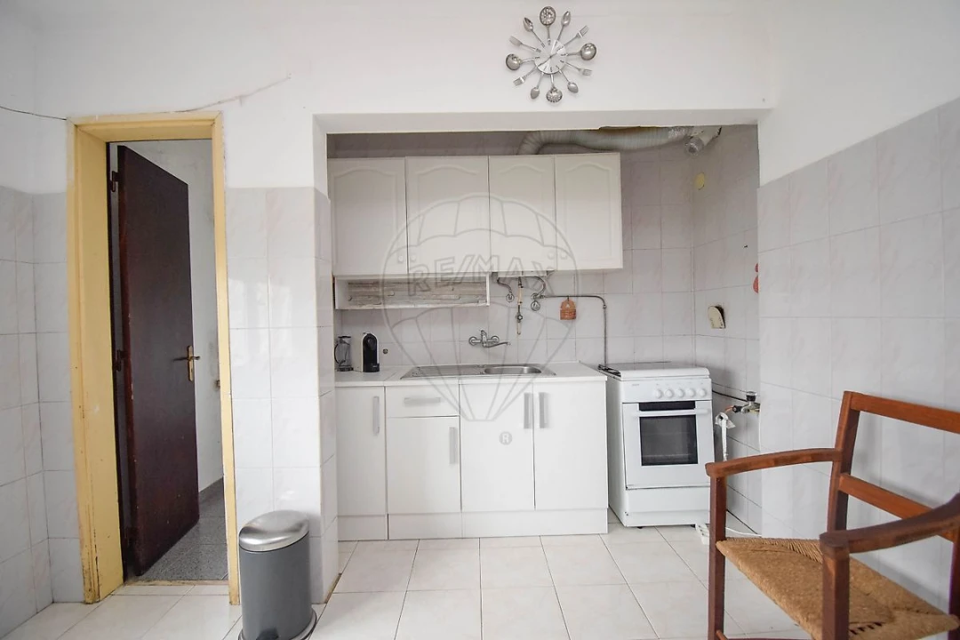 Apartamento T4 para Venda em Agualva e Mira-Sintra Foto 15