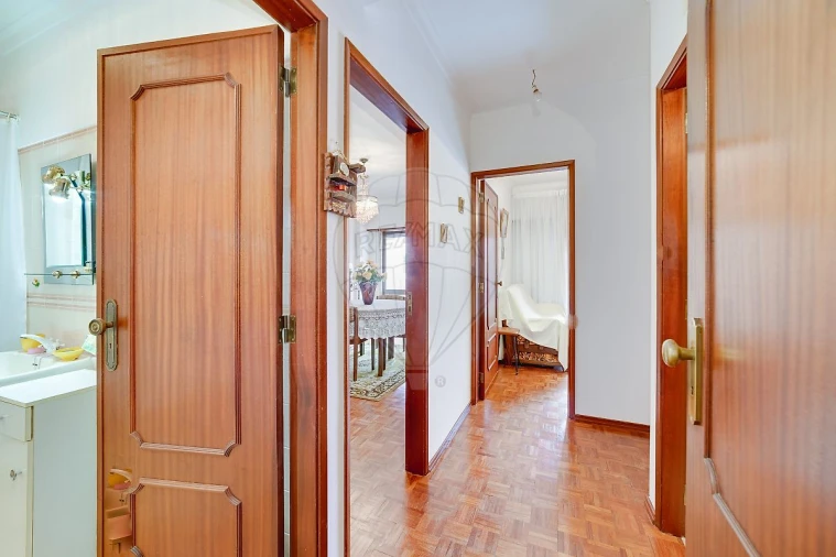 Apartamento T3 para Venda em Almargem do Bispo, Pêro Pinheiro e Montelavar Foto 10