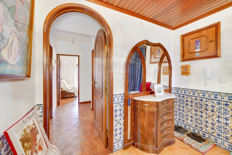 Apartamento T3 para Venda em Almargem do Bispo, Pêro Pinheiro e Montelavar Foto 13