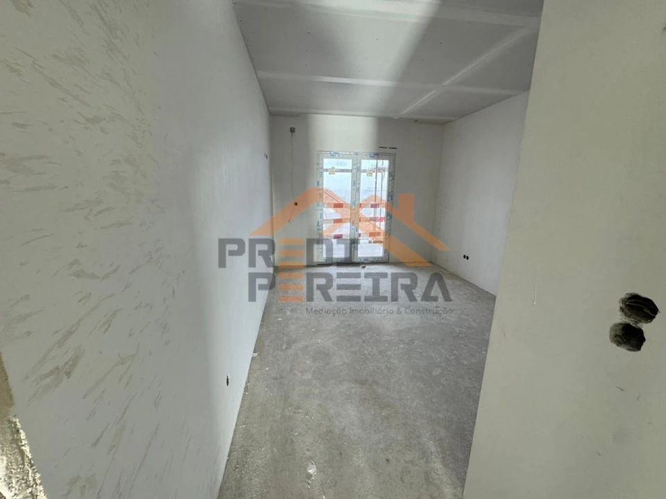 Apartamento T3 para Venda em Mina de Água Foto 11