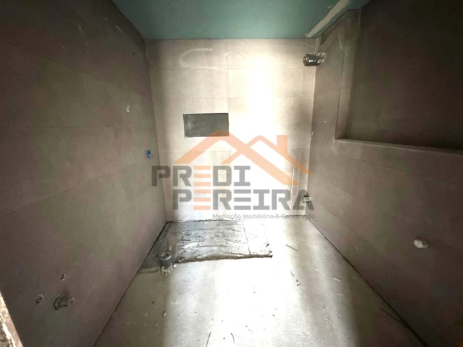 Apartamento T3 para Venda em Mina de Água Foto 8