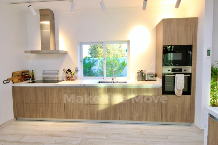 Moradia T5 para Venda em Moncarapacho e Fuseta Foto 8