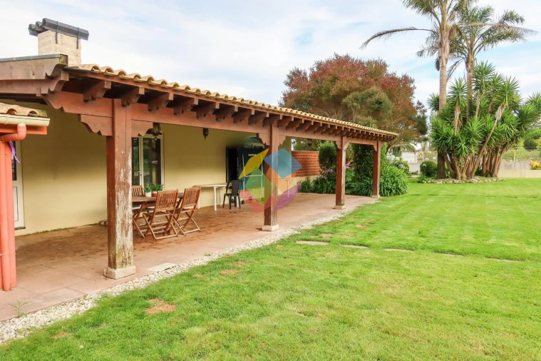 Moradia T5 para Venda em Ovar, São João, Arada e São Vicente de Pereira Jusã Foto 8