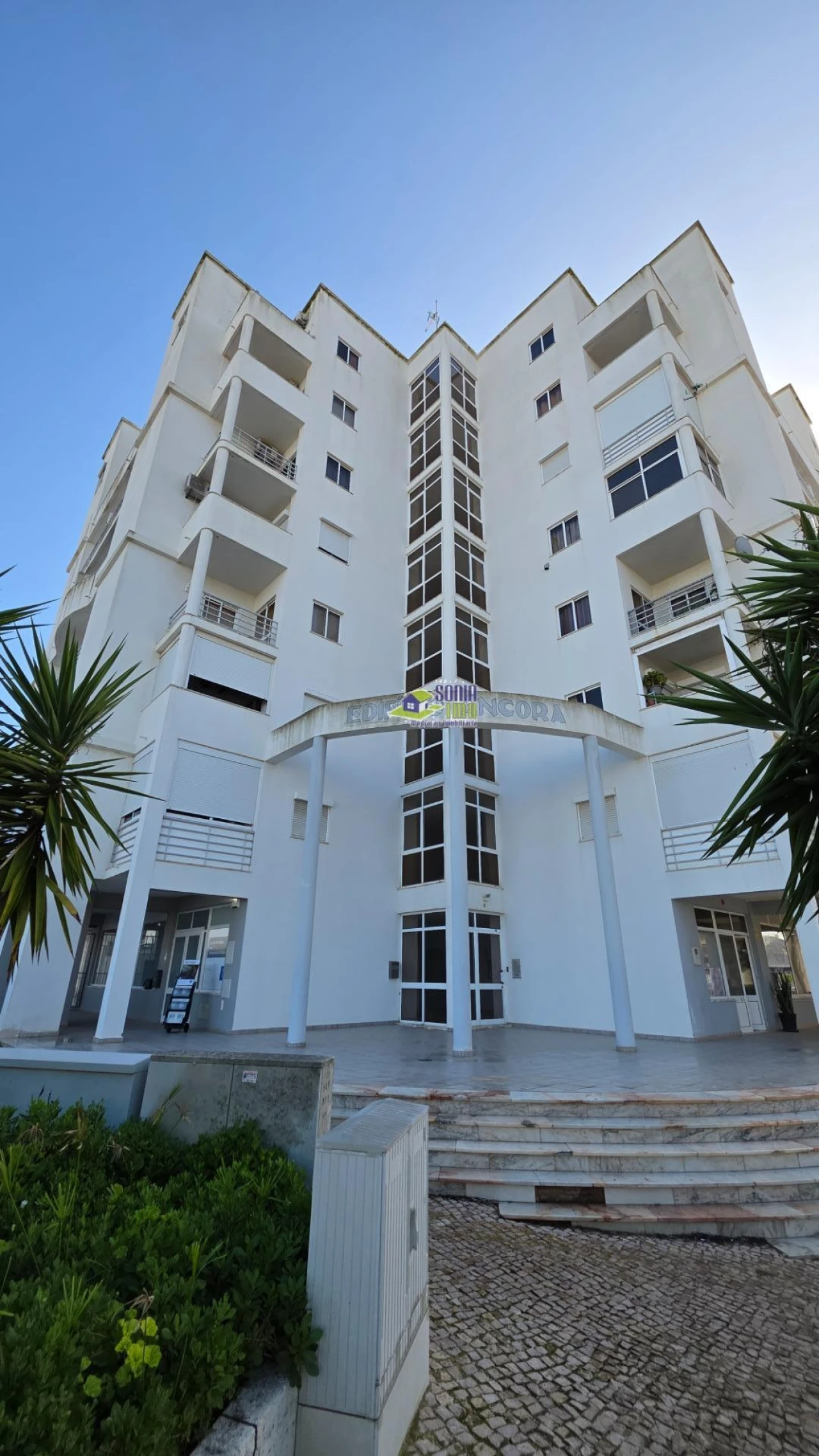 Apartamento T1 para Venda em Armação de Pera Foto 2