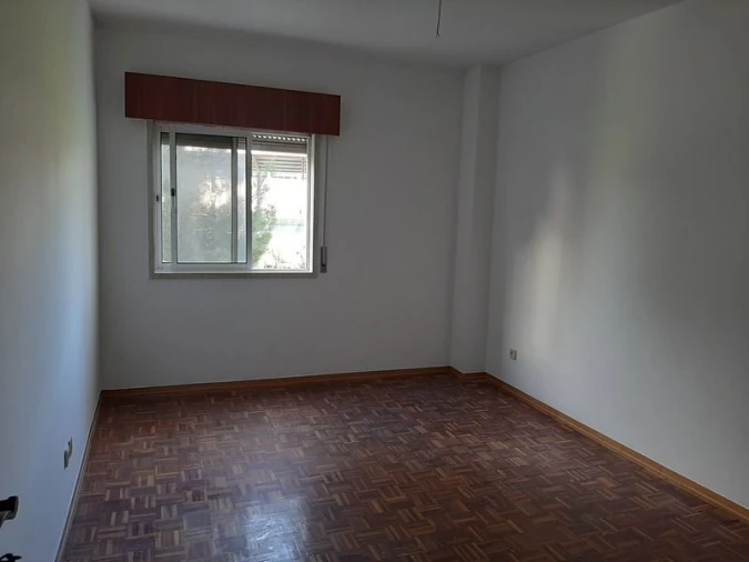 Apartamento T3 para Venda em Agualva e Mira-Sintra Foto 11