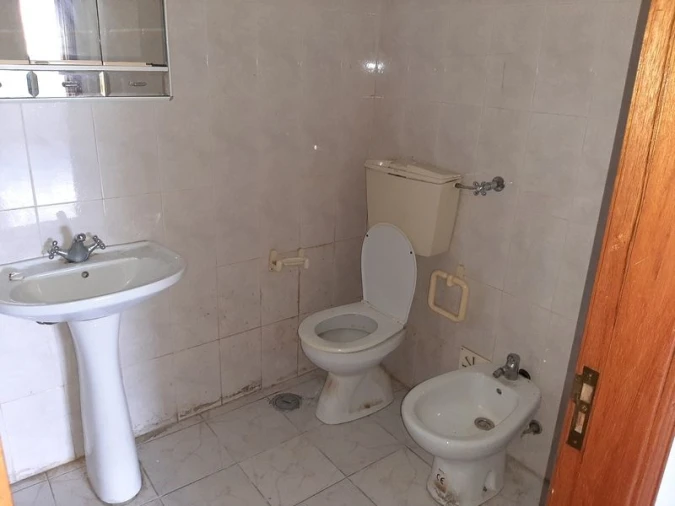 Apartamento T3 para Venda em Agualva e Mira-Sintra Foto 17