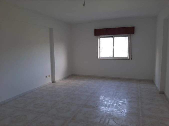 Apartamento T3 para Venda em Agualva e Mira-Sintra Foto 7