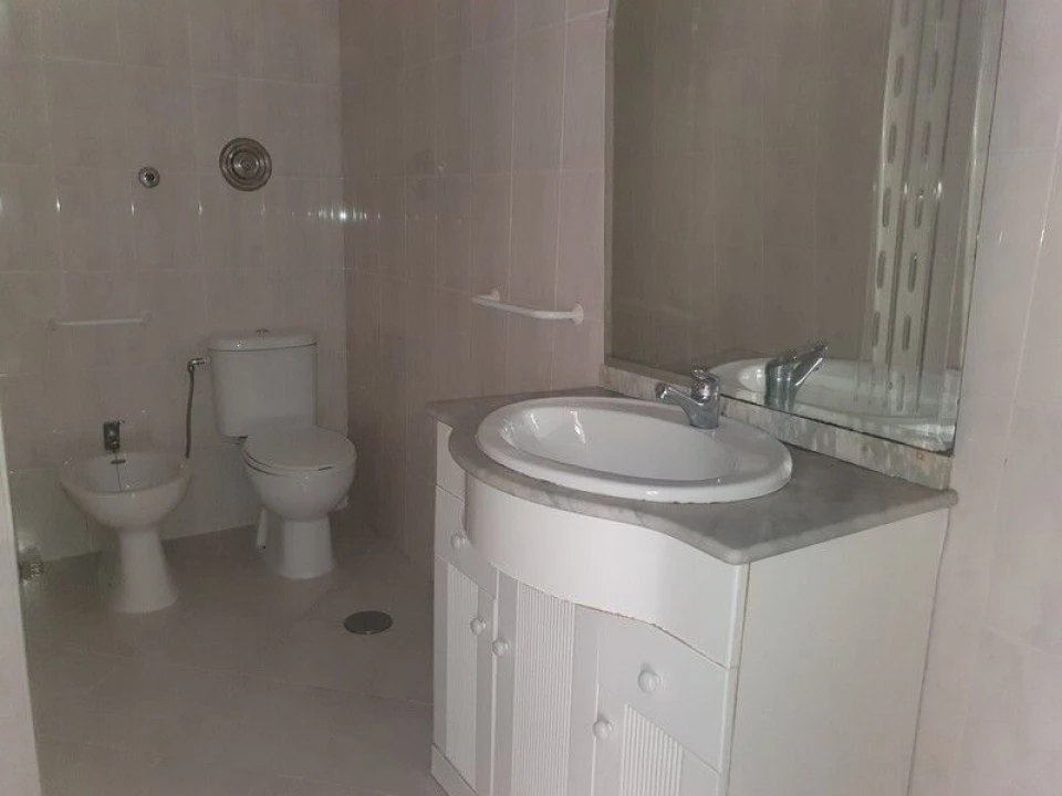 Apartamento T3 para Venda em Rio Tinto Foto 15