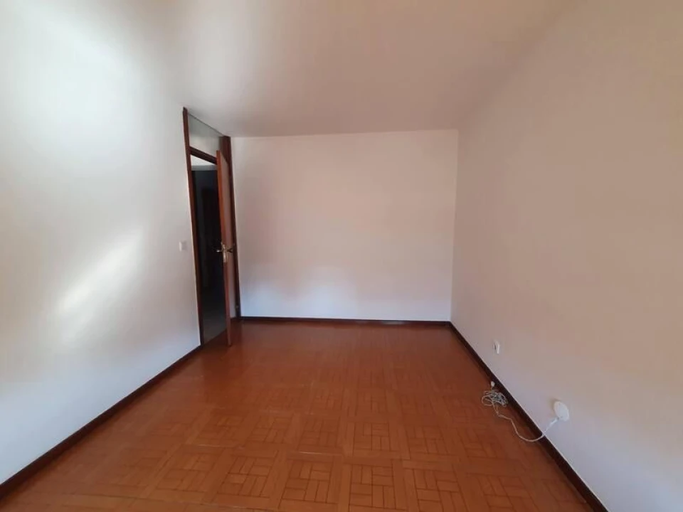 Apartamento T3 para Venda em Rio Tinto Foto 7