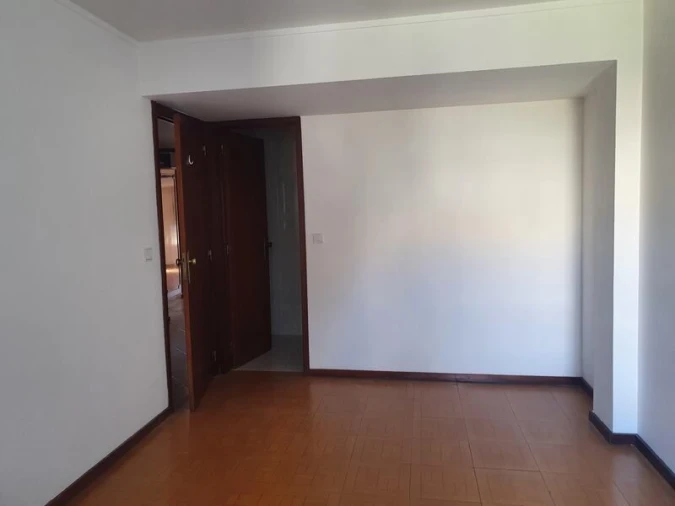 Apartamento T3 para Venda em Rio Tinto Foto 12