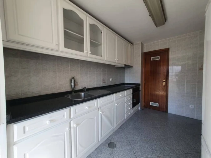 Apartamento T3 para Venda em Rio Tinto Foto 14