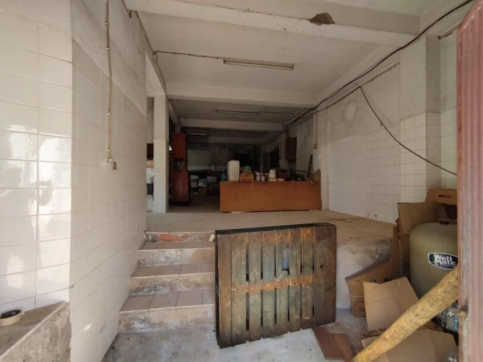 Armazém para Venda em Amendoa Foto 7