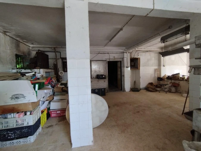 Armazém para Venda em Amendoa Foto 3