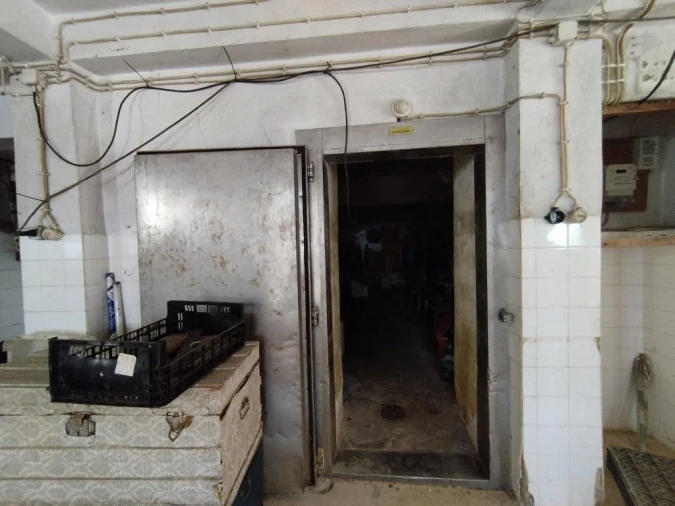 Armazém para Venda em Amendoa Foto 8