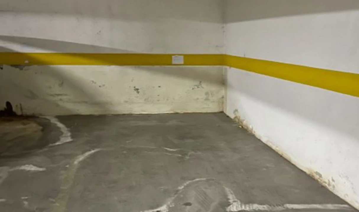 Garagem para Venda em Barreiro e Lavradio Foto 8