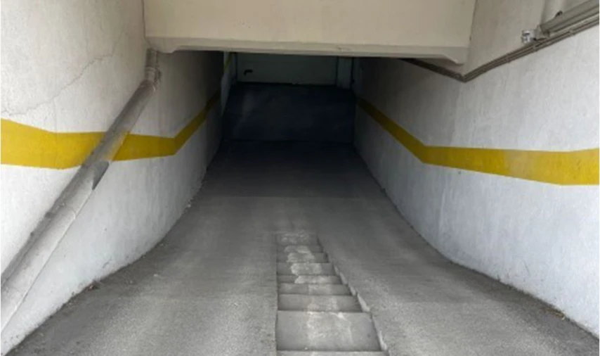 Garagem para Venda em Barreiro e Lavradio Foto 3