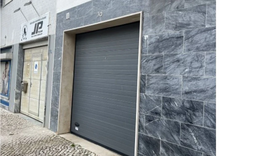 Garagem para Venda em Barreiro e Lavradio Foto 1