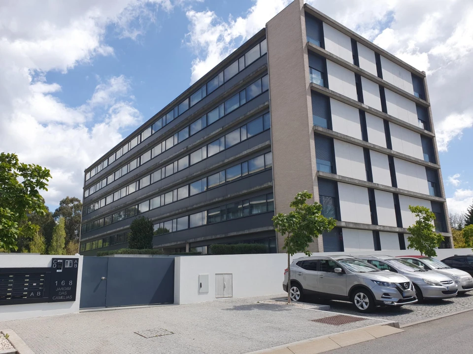 Apartamento T4 para Venda em Oliveira do Douro Foto 19