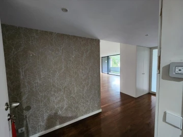 Apartamento T4 para Venda em Oliveira do Douro