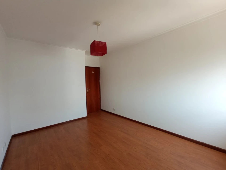 Apartamento T2 para Venda em Aguas Santas Foto 10