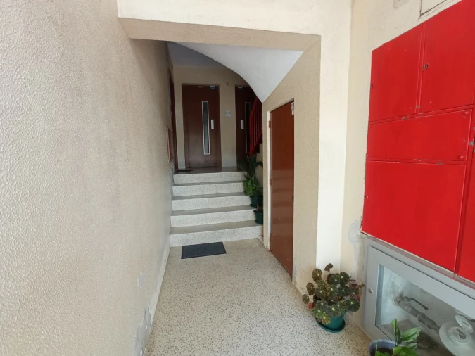 Apartamento T2 para Venda em Aguas Santas Foto 2