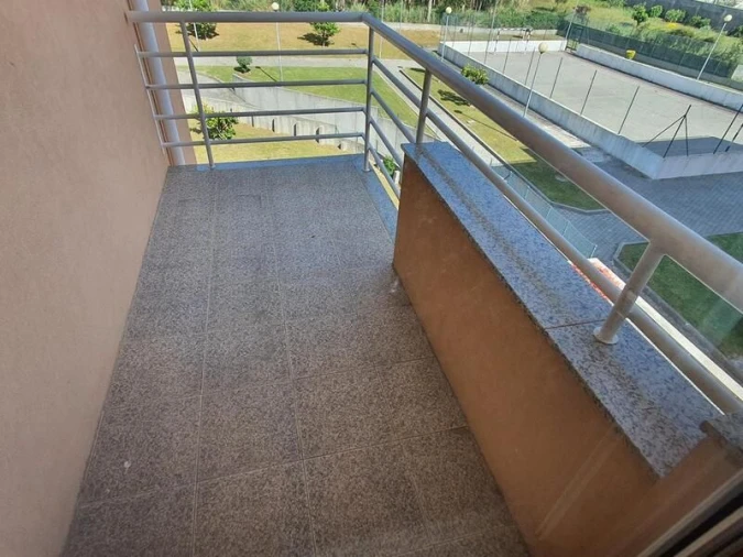 Apartamento T2 para Venda em Canelas Foto 13