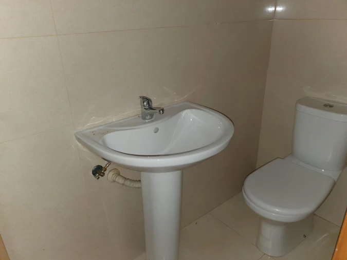 Apartamento T2 para Venda em Canelas Foto 15