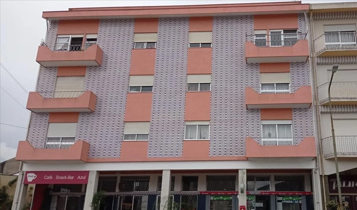 Apartamento T2 para Venda em Rio Tinto Foto 1