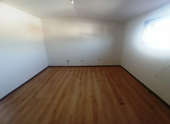 Apartamento T2 para Venda em Rio Tinto Foto 3