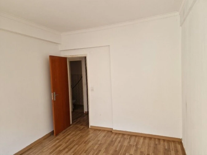 Apartamento T3 para Venda em Rio de Mouro Foto 11