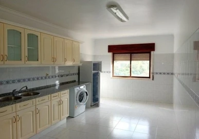 Apartamento T1 para Venda em Queluz e Belas