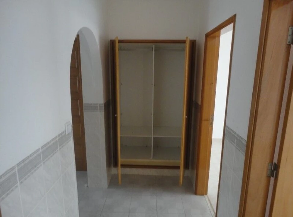 Apartamento T2 para Venda em Rio de Mouro Foto 7