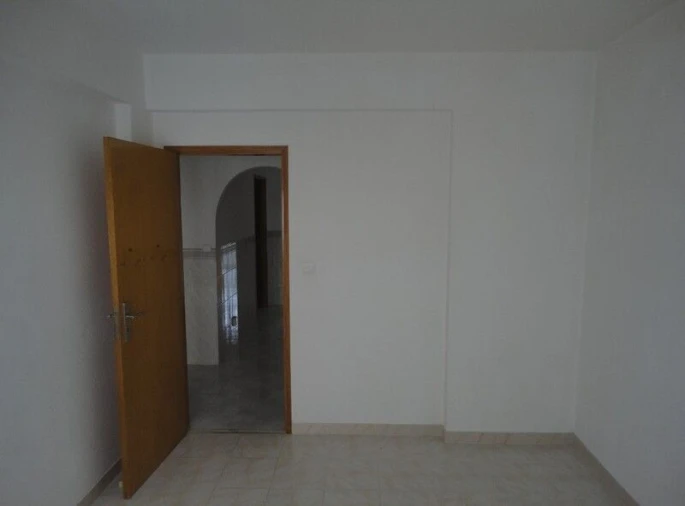 Apartamento T2 para Venda em Rio de Mouro Foto 6