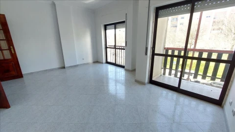 Apartamento T3 para Venda em Rio de Mouro
