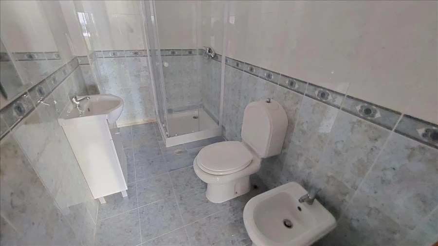 Apartamento T3 para Venda em Rio de Mouro Foto 14