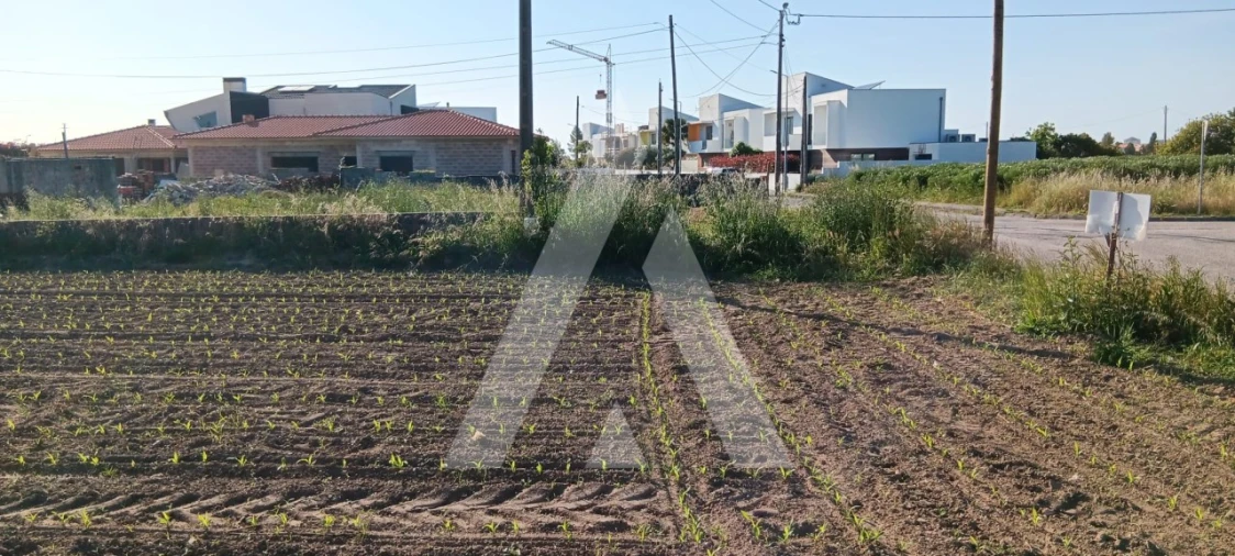 Terreno para Venda em Aradas Foto 3