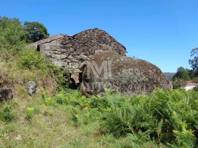 Moradia T3 para Venda em Padornelo Foto 11