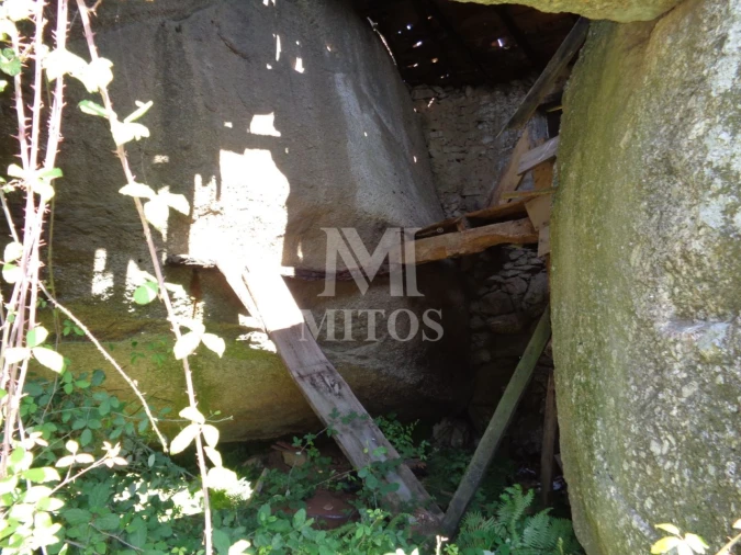 Moradia T3 para Venda em Padornelo Foto 12