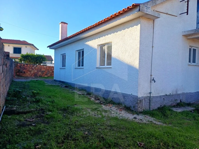 Moradia T3 para Venda em Antas Foto 14