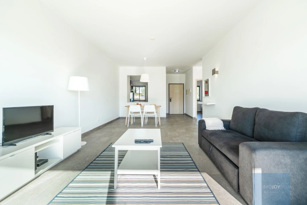 Apartamento T1 para Venda em Mexilhoeira Grande Foto 6