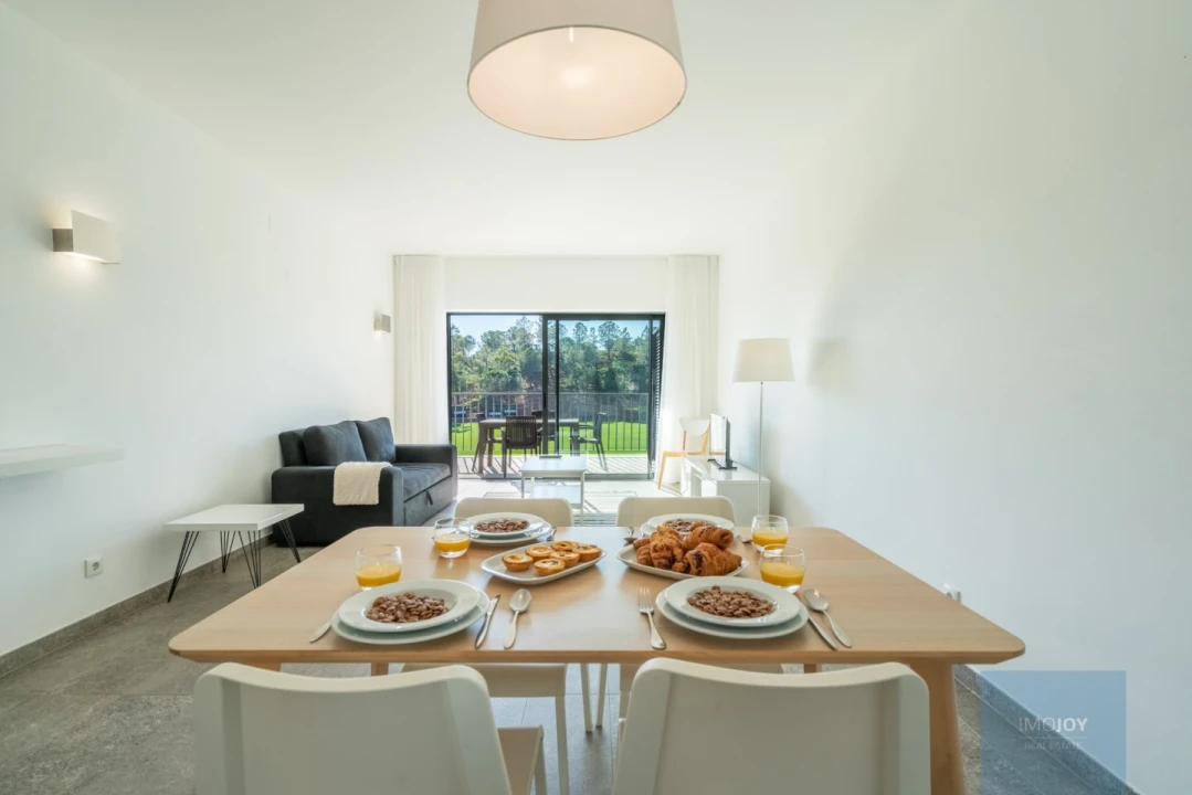 Apartamento T1 para Venda em Mexilhoeira Grande Foto 2